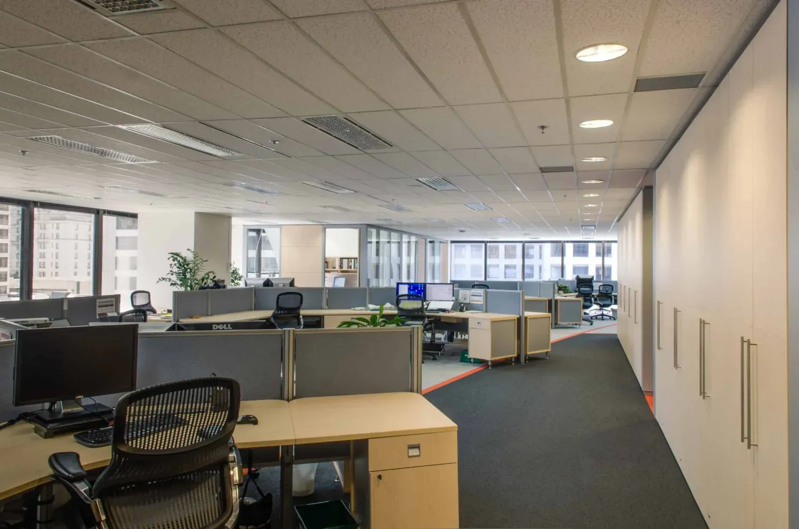 Bureaux à aire ouverte entretenus par Présta Nett à Québec